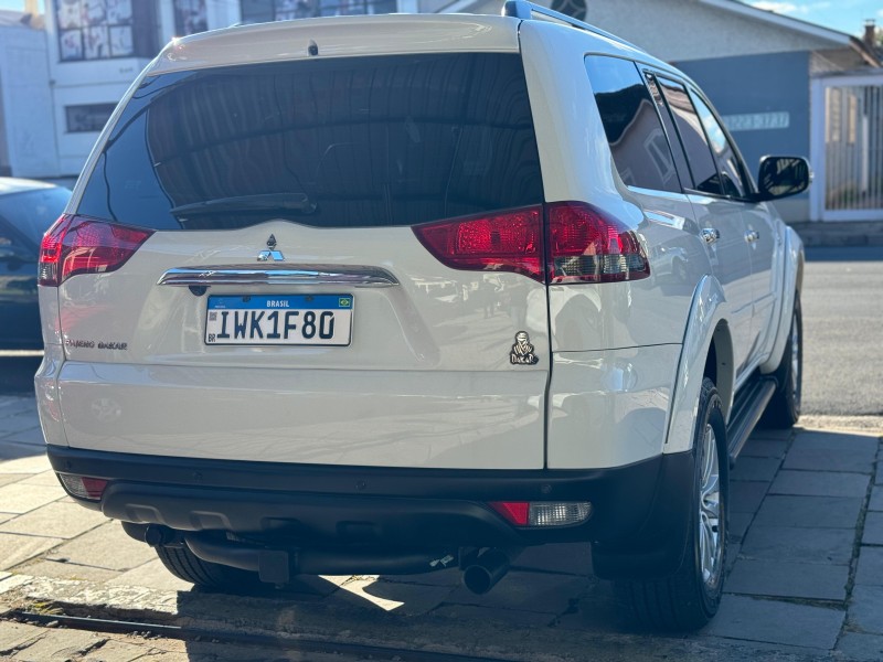 PAJERO DAKAR 3.2 HPE 4X4 7 LUGARES 16V TURBO INTERCOOLER DIESEL 4P AUTOMÁTICO - 2015 - CAXIAS DO SUL