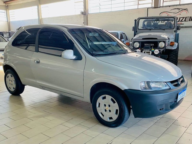 CELTA 1.0 MPFI 8V GASOLINA 2P MANUAL - 2001 - CAXIAS DO SUL