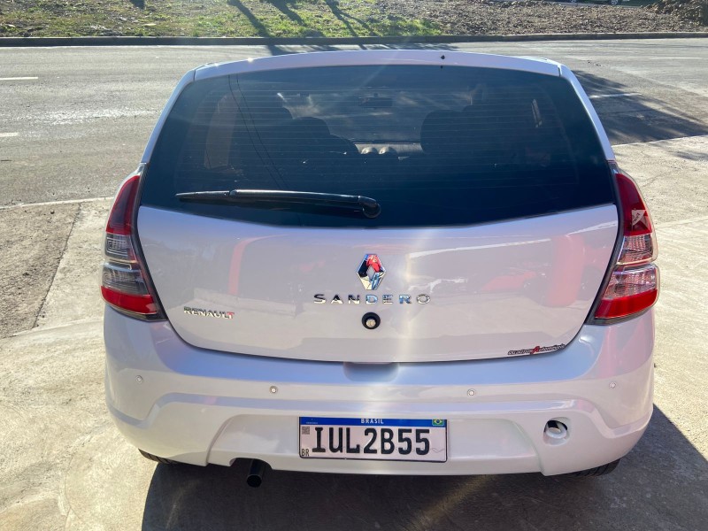 SANDERO 1.0 EXPRESSION 16V FLEX 4P MANUAL - 2014 - CAXIAS DO SUL