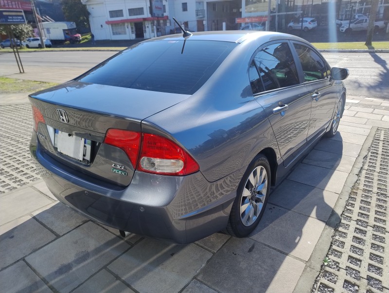 CIVIC 1.8 LXL SE 16V FLEX 4P MANUAL - 2011 - CAXIAS DO SUL