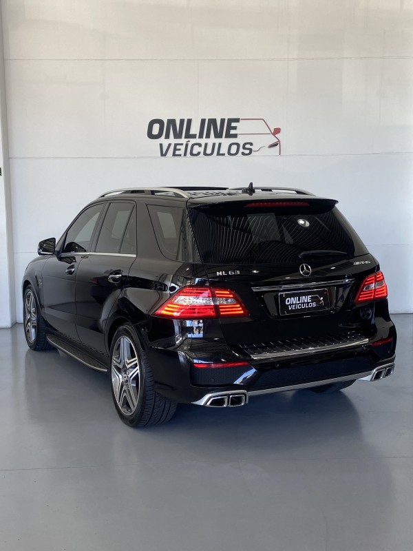 ML 63 AMG 5.5 V8 32V BITURBO GASOLINA 4P AUTOMÁTICO - 2014 - FARROUPILHA