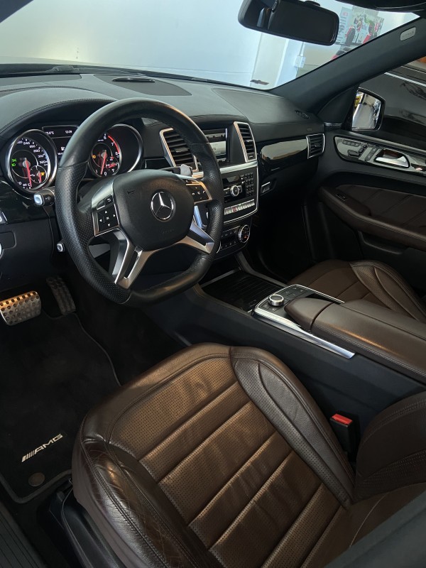 ML 63 AMG 5.5 V8 32V BITURBO GASOLINA 4P AUTOMÁTICO - 2014 - FARROUPILHA