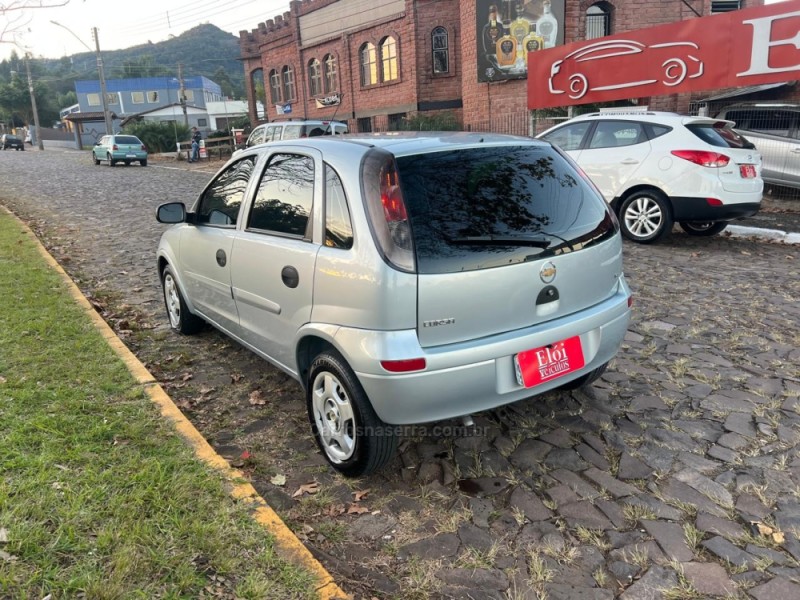 CORSA 1.4 MPFI MAXX 8V FLEX 4P MANUAL - 2012 - DOIS IRMãOS