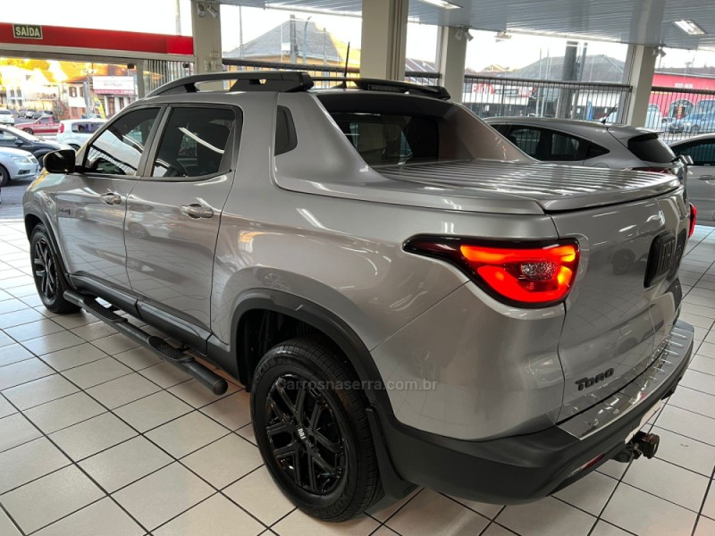 TORO 2.0 16V ULTRA 4X4 AT9 DIESEL 4P AUTOMÁTICO - 2022 - CAXIAS DO SUL