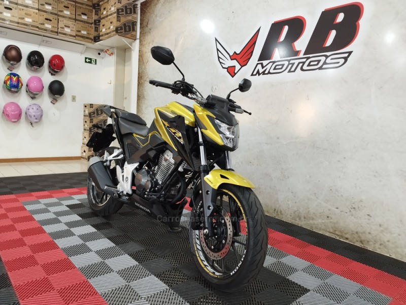 CB 300F TWISTER ABS - 2023 - NOVO HAMBURGO