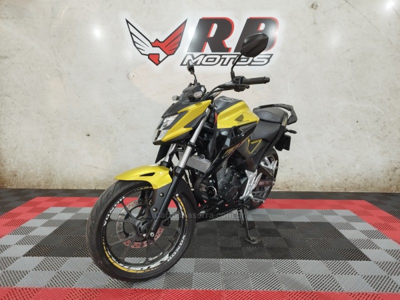 CB 300F TWISTER ABS - 2023 - NOVO HAMBURGO