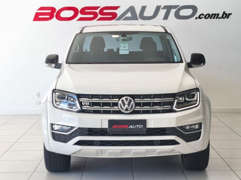 AMAROK 3.0 V6 TDI HIGHLINE CD DIESEL 4MOTION AUTOMÁTICO - 2023 - CAXIAS DO SUL