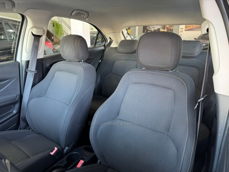 ONIX 1.4 MPFI LT 8V FLEX 4P MANUAL - 2014 - SãO LEOPOLDO