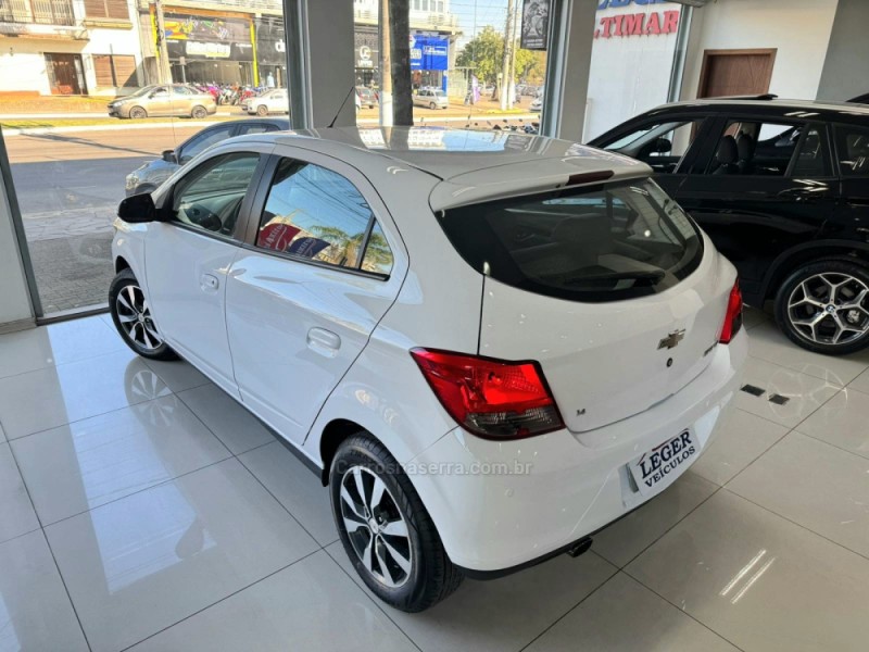ONIX 1.4 MPFI LT 8V FLEX 4P MANUAL - 2014 - SãO LEOPOLDO