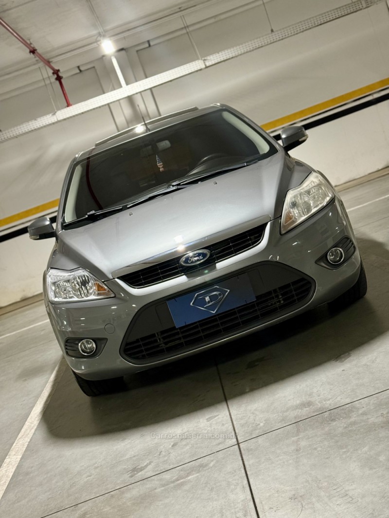 FOCUS 2.0 GHIA 16V GASOLINA 4P AUTOMÁTICO - 2010 - CAXIAS DO SUL