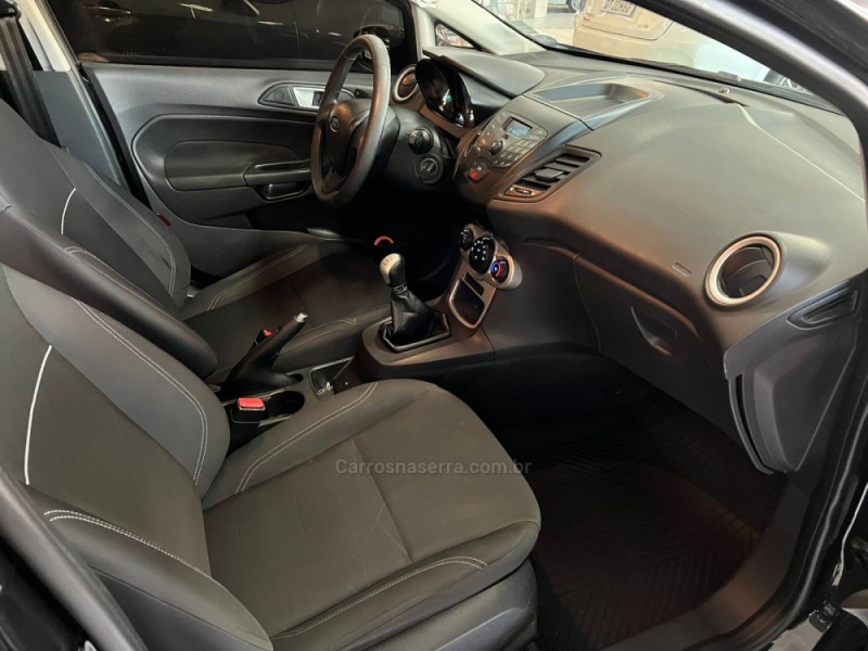 FIESTA 1.6 SE STYLE HATCH 16V FLEX 4P MANUAL - 2017 - CAXIAS DO SUL