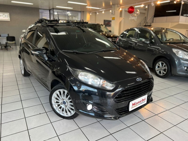 FIESTA 1.6 SE STYLE HATCH 16V FLEX 4P MANUAL - 2017 - CAXIAS DO SUL