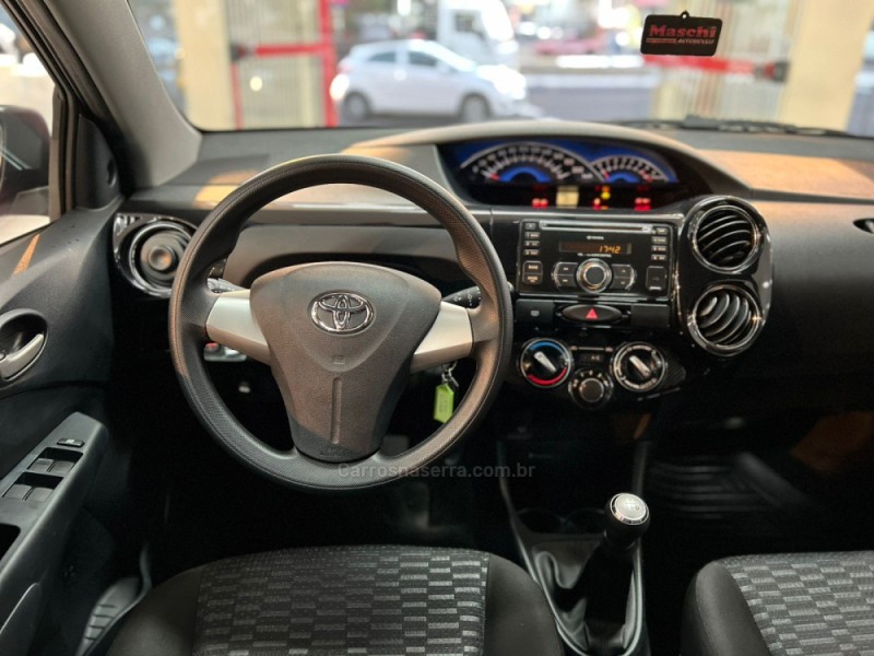 ETIOS 1.5 X PLUS 16V FLEX 4P MANUAL - 2014 - CAXIAS DO SUL
