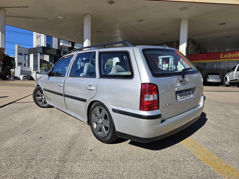 PARATI 1.6 MI 8V GASOLINA 4P MANUAL G.III - 2001 - CAXIAS DO SUL