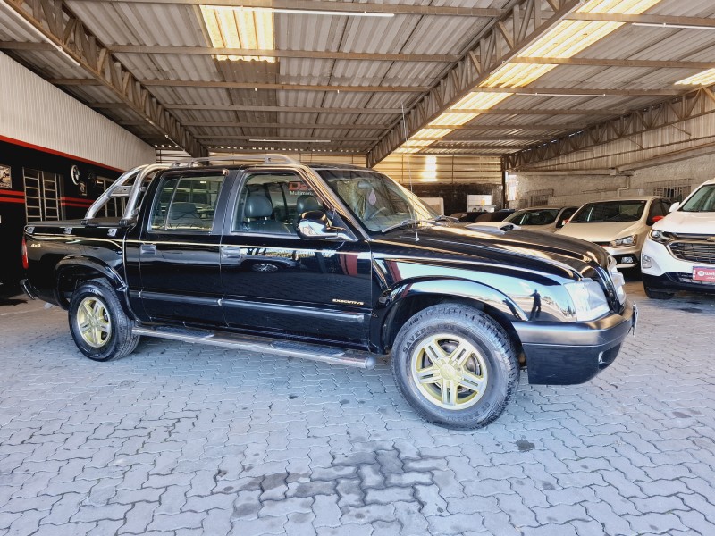 S10 2.8 EXECUTIVE 4X4 CD 12V TURBO ELECTRONIC INTERCOOLER DIESEL 4P MANUAL - 2008 - CAXIAS DO SUL