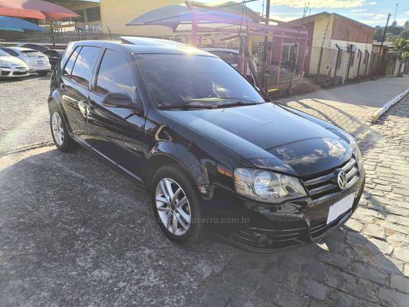 GOLF 1.6 MI SPORTLINE 8V FLEX 4P MANUAL - 2010 - FARROUPILHA