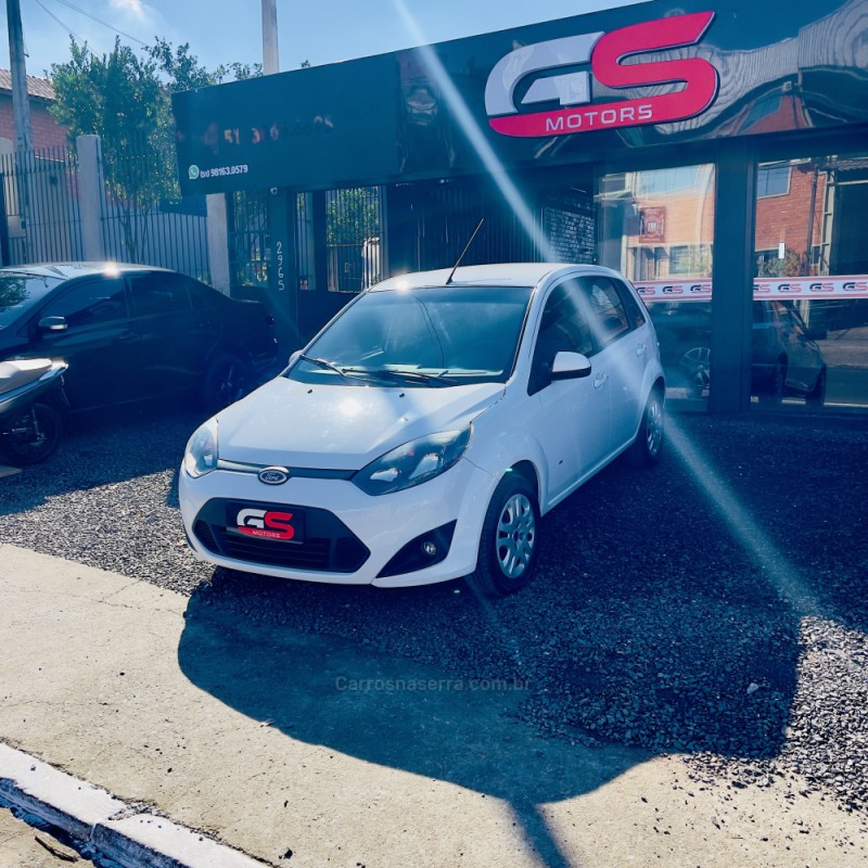 FIESTA 1.6 ROCAM SE 8V FLEX 4P MANUAL - 2014 - NOVO HAMBURGO