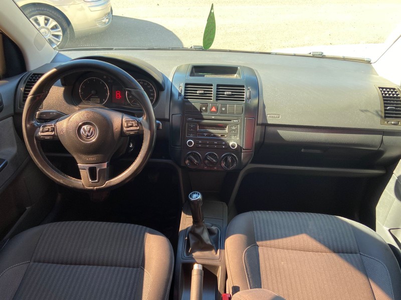 POLO 1.6 MI 8V TOTAL FLEX 4P MANUAL - 2014 - CAXIAS DO SUL