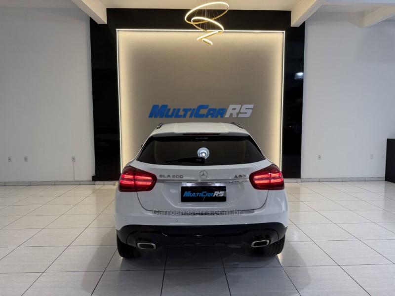 GLA 200 1.6 CGI NIGHT 16V FLEX 4P AUTOMÁTICO - 2019 - ESTâNCIA VELHA