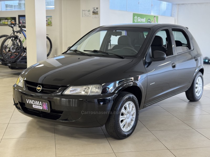 CELTA 1.0 MPFI VHC SUPER 8V GASOLINA 4P MANUAL - 2004 - FLORES DA CUNHA
