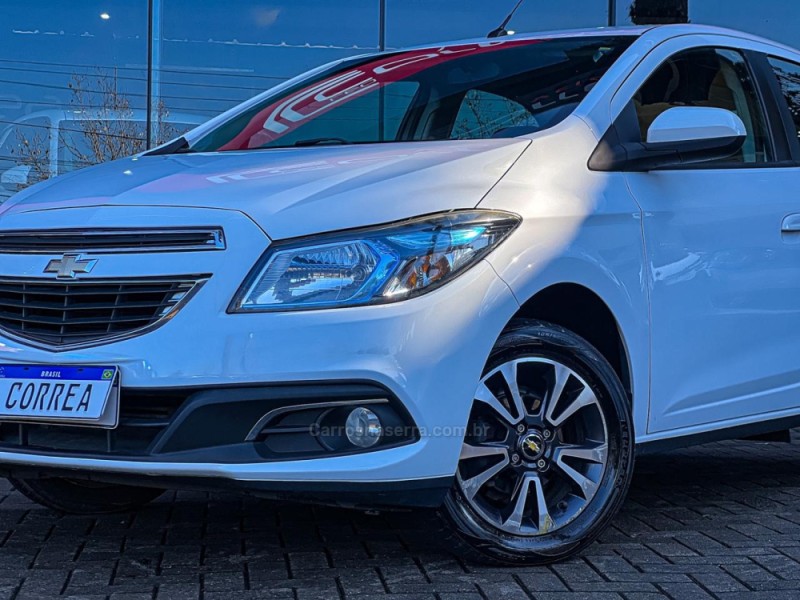 ONIX 1.4 MPFI LTZ 8V FLEX 4P AUTOMÁTICO - 2015 - CANELA