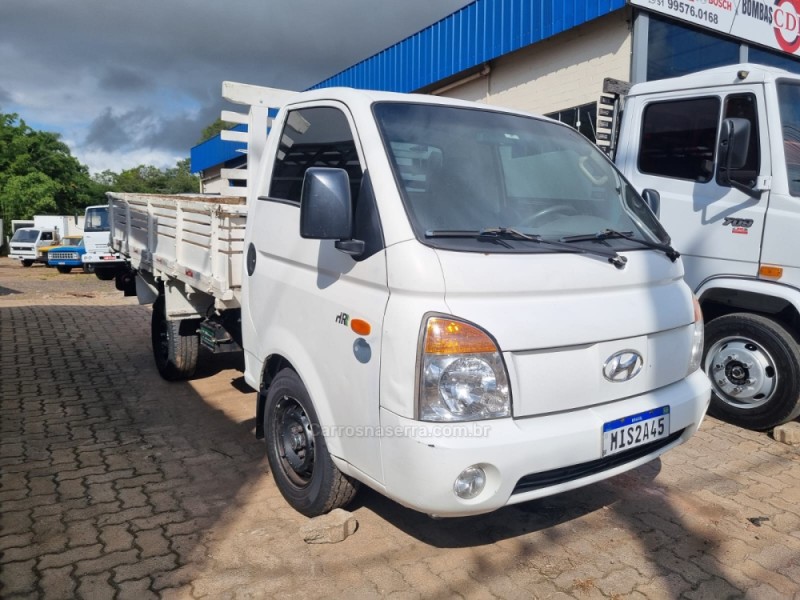 HR 2.5 TCI HD LONGO SEM CAÇAMBA 4X2 8V 97CV TURBO INTERCOOLER DIESEL 2P MANUAL - 2012 - PORTãO