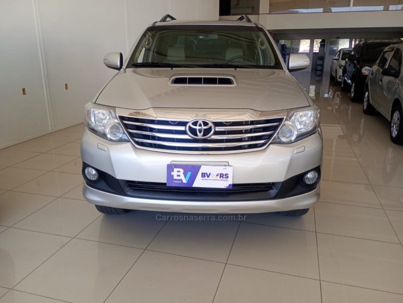 hilux sw4 3.0 srv 4x4 16v turbo intercooler diesel 4p automatico 2013 nova petropolis