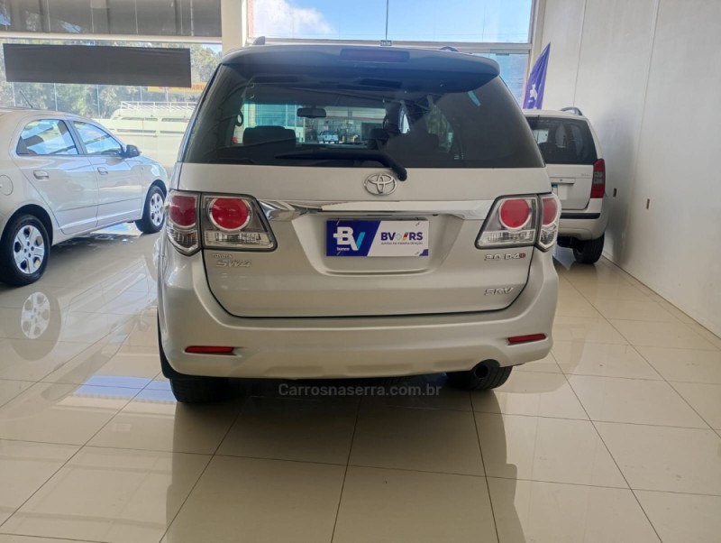 HILUX SW4 3.0 SRV 4X4 16V TURBO INTERCOOLER DIESEL 4P AUTOMÁTICO - 2013 - NOVA PETRóPOLIS
