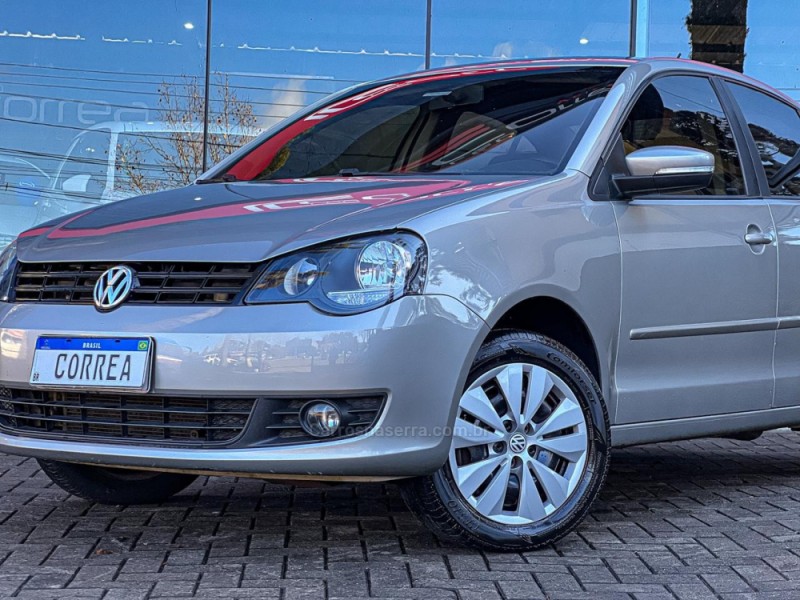 POLO 1.6 MI 8V GASOLINA 4P MANUAL - 2014 - CANELA