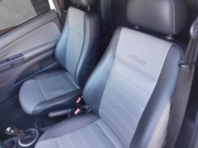 SAVEIRO 1.6 CROSS CE 16V FLEX 2P MANUAL - 2015 - VERANóPOLIS