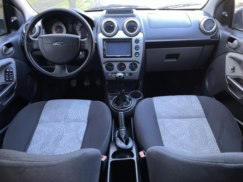 FIESTA 1.6 MPI SEDAN 8V FLEX 4P MANUAL - 2008 - CAXIAS DO SUL