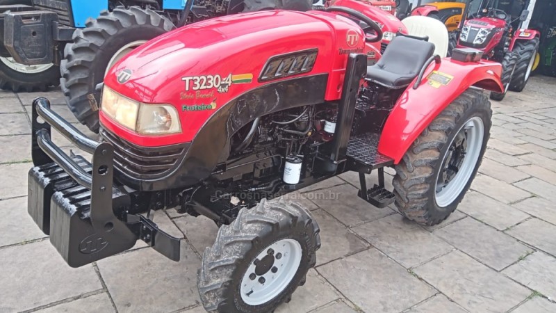 TRATOR 