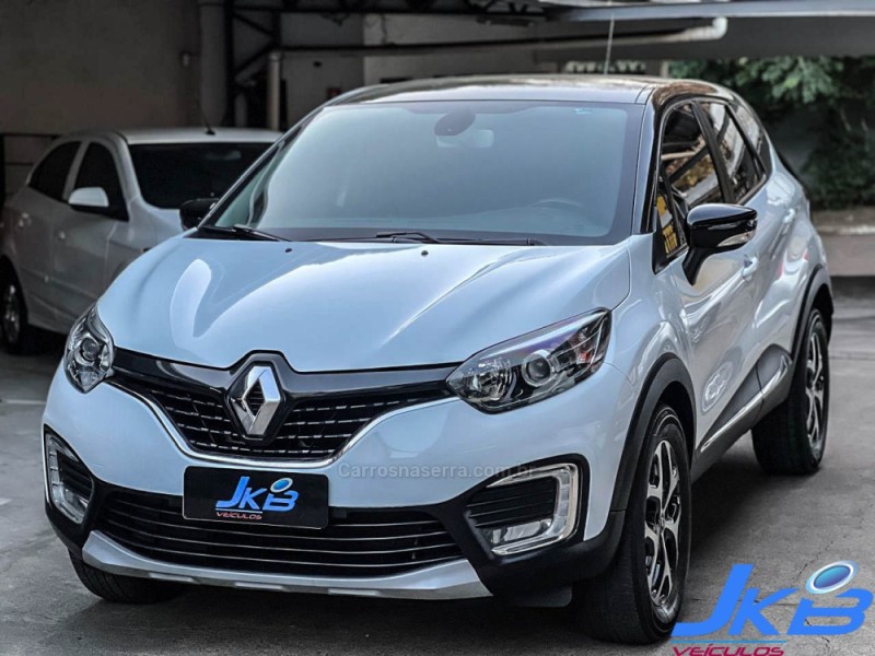 captur 1.6 16v intense bose flex 4p automatico 2018 novo hamburgo