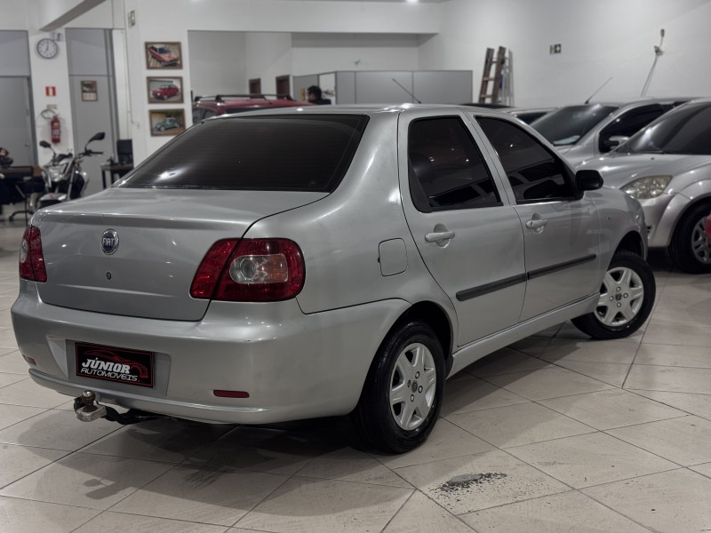 SIENA 1.0 MPI FIRE ELX 8V GASOLINA 4P MANUAL - 2005 - CAXIAS DO SUL