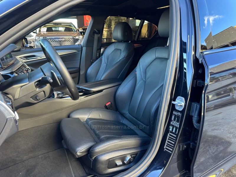 540I 3.0 M SPORT 24V 340CV GASOLINA 4P AUTOMÁTICO - 2018 - CAXIAS DO SUL