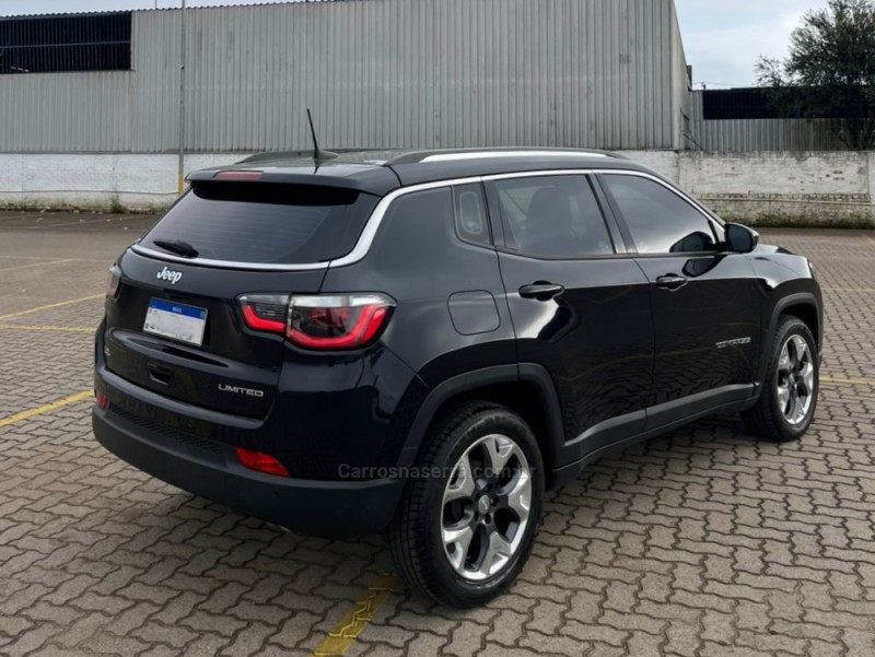 COMPASS 2.0 16V FLEX LIMITED AUTOMÁTICO - 2018 - VACARIA