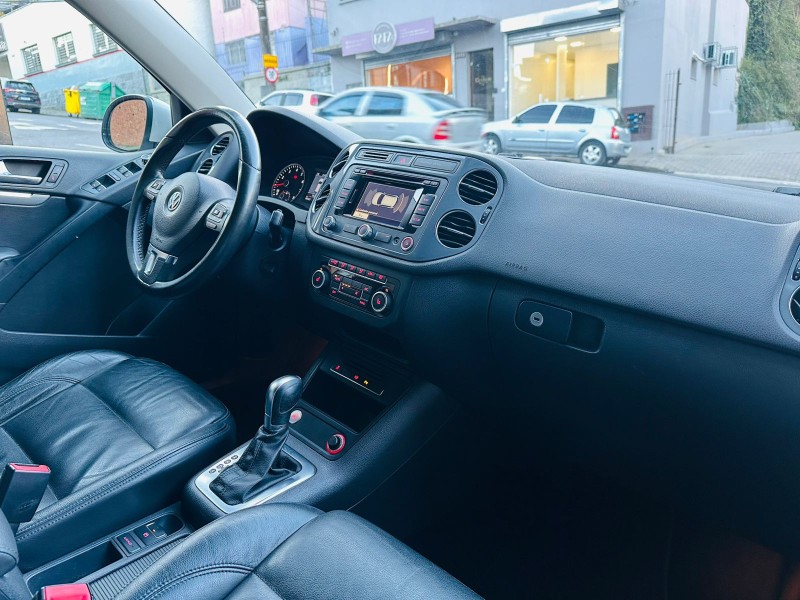 TIGUAN 2.0 TSI R-LINE 16V TURBO GASOLINA 4P TIPTRONIC - 2014 - CAXIAS DO SUL