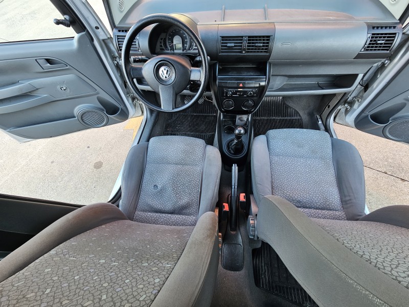 FOX 1.0 MI PLUS 8V FLEX 4P MANUAL - 2006 - CAXIAS DO SUL