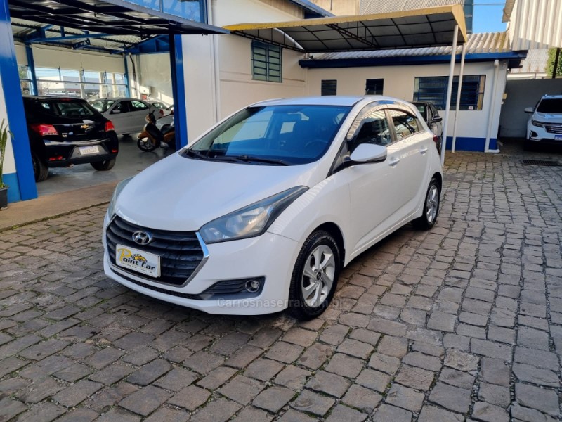 HB20 1.0 COMFORT 12V FLEX 4P MANUAL - 2016 - VACARIA