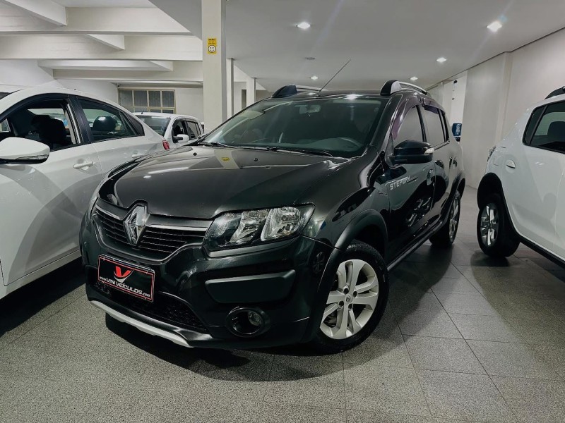 sandero 1.6 stepway 16v flex 4p manual 2015 caxias do sul