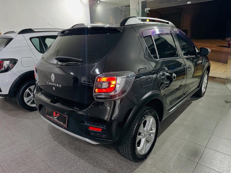 SANDERO 1.6 STEPWAY 16V FLEX 4P MANUAL - 2015 - CAXIAS DO SUL