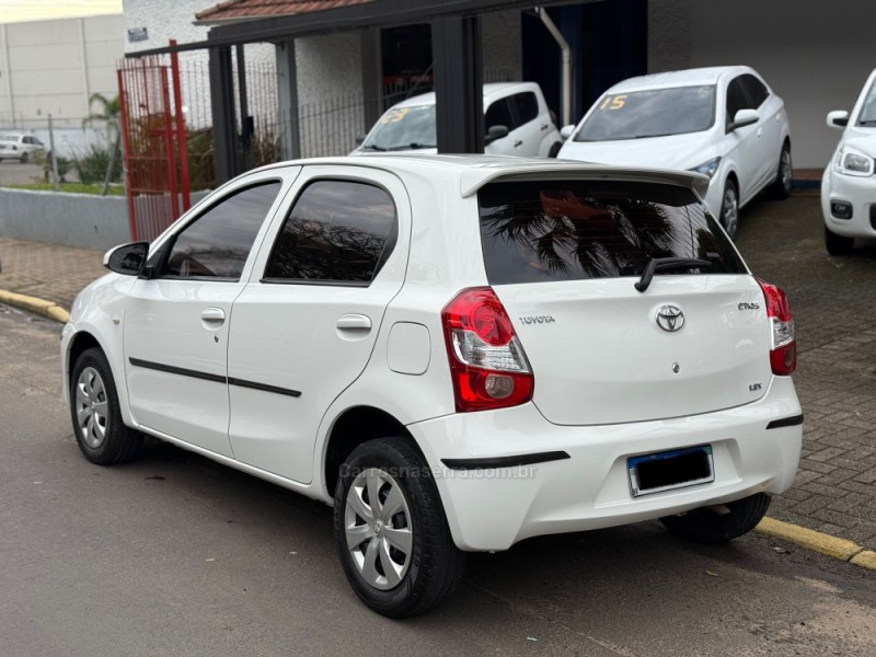 ETIOS 1.3 X 16V FLEX 4P MANUAL - 2014 - PAROBé