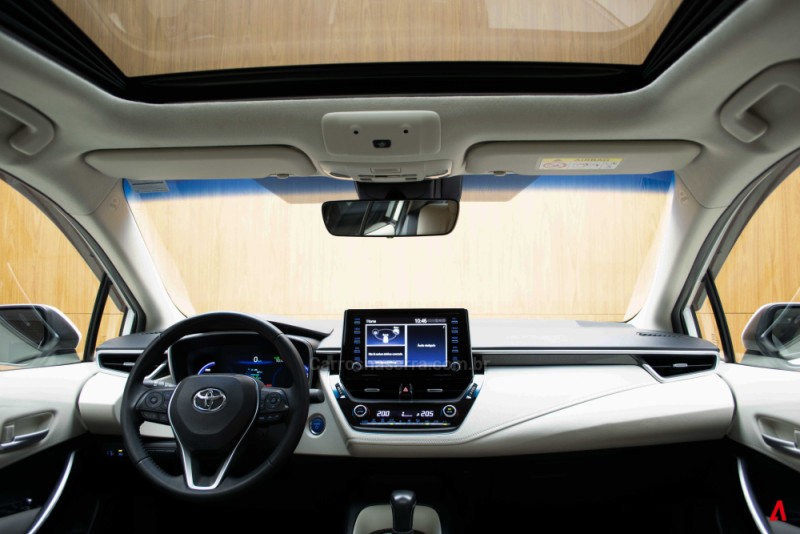 COROLLA 1.8 ALTIS PREMIUM 16V HÍBRIDO 4P AUTOMÁTICO - 2021 - GARIBALDI