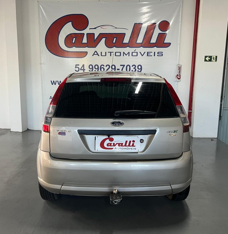 FIESTA 1.0 MPI TRAIL HATCH 8V FLEX 4P MANUAL - 2008 - CAXIAS DO SUL