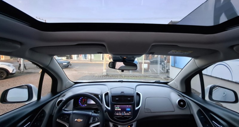 TRACKER 1.8 MPFI LTZ 4X2 16V FLEX 4P AUTOMÁTICO - 2015 - SALVADOR DO SUL