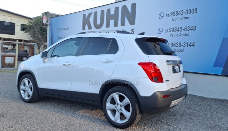 TRACKER 1.8 MPFI LTZ 4X2 16V FLEX 4P AUTOMÁTICO - 2015 - SALVADOR DO SUL