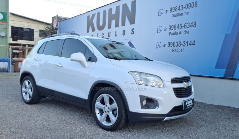 TRACKER 1.8 MPFI LTZ 4X2 16V FLEX 4P AUTOMÁTICO - 2015 - SALVADOR DO SUL
