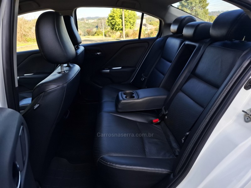 CITY 1.5 EXL 16V FLEX 4P AUTOMÁTICO - 2015 - BENTO GONçALVES