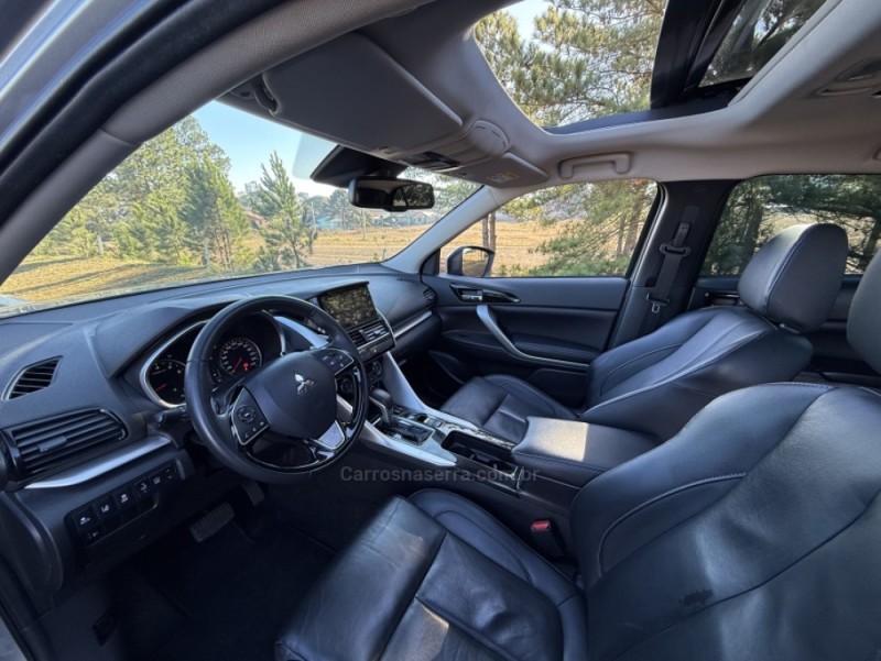ECLIPSE CROSS 1.5 HPE-S 16V GASOLINA 4P AUTOMÁTICO - 2023 - VACARIA