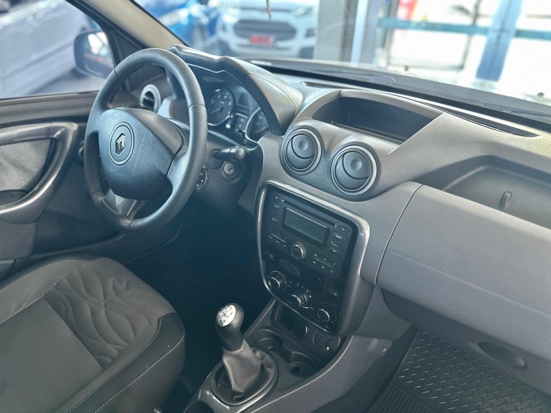 DUSTER 1.6 DYNAMIQUE 4X2 16V FLEX 4P MANUAL - 2013 - CAXIAS DO SUL